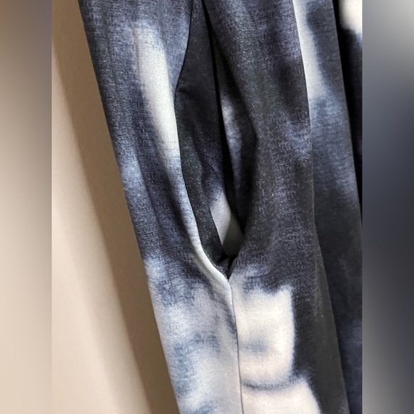 NWOT Elegant Tie-Dye Maxi Romper Size Medium - Picture 9 of 9